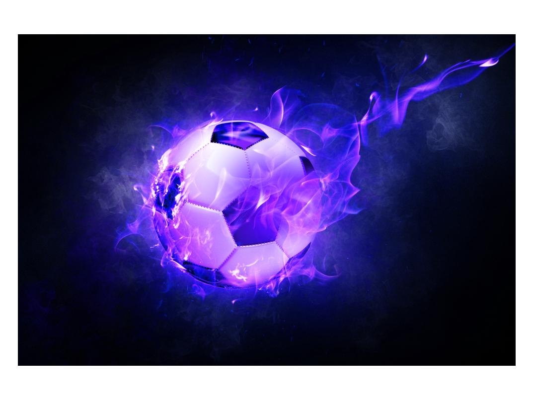 Slika nogometne žoge v modrem ognju