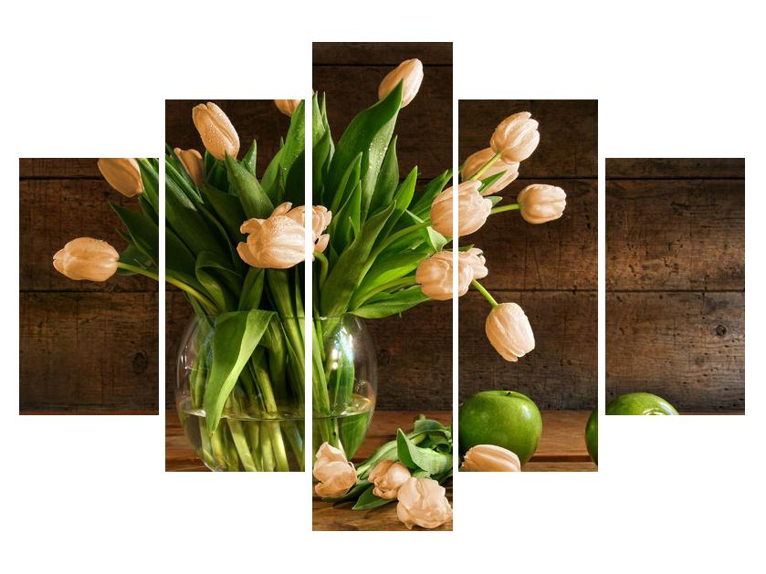 Slika tulipanov v vazi