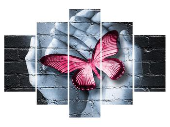 Moderní obraz dlaní s motýlem