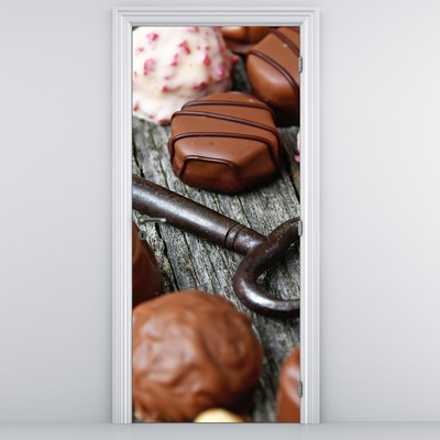 Fototapet pentru ușă - Ciocolată și cheie