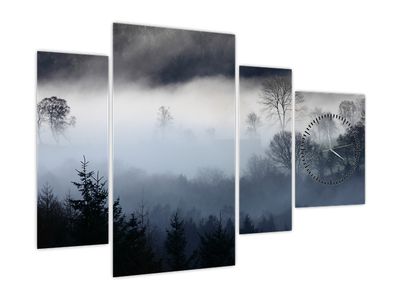 Slika magle nad šumom (sa satom)